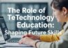 Eğitimde Teknolojinin Rolü: Geleceği Şekillendiren Yetenekler The Role of Technology in Education: Shaping Future Skills